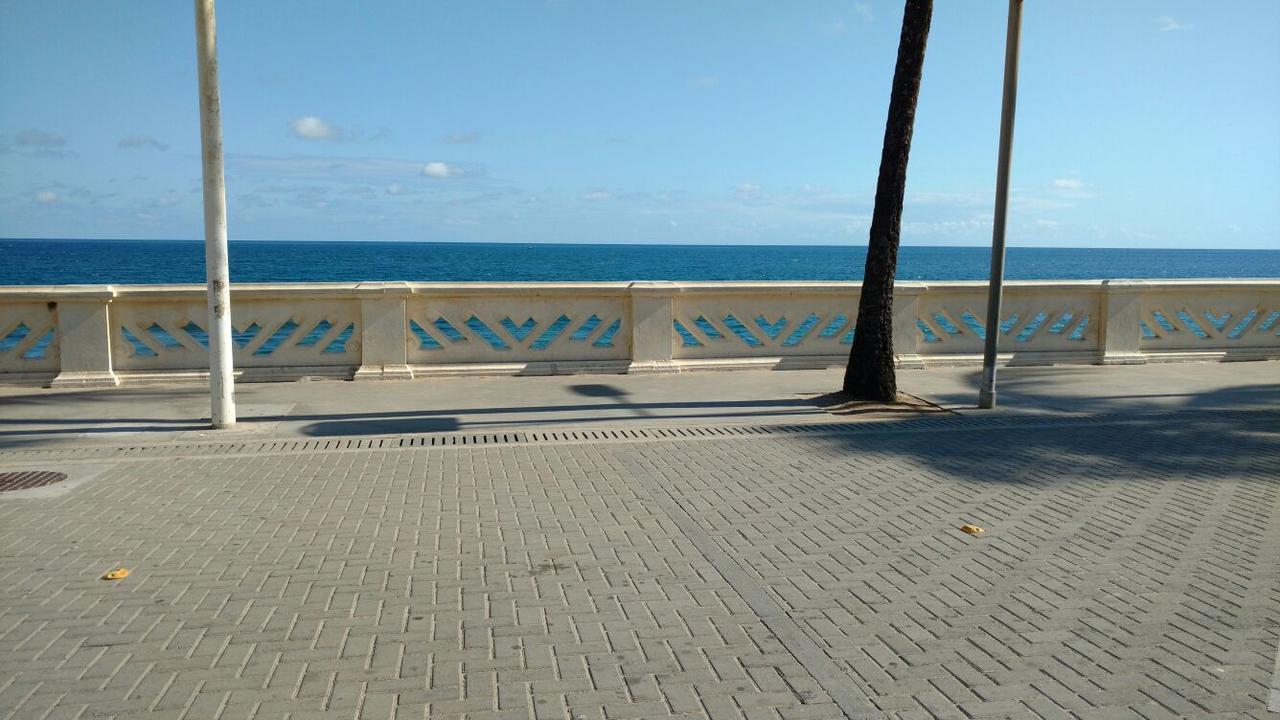 דירות סלבאדור Flat Avenida Oceanica Barra מראה חיצוני תמונה